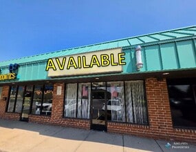 273 W Elk Trl, Carol Stream, IL for lease Interior Photo- Image 1 of 4