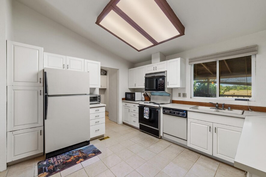 16690 County Road 87, Esparto, CA à vendre - Photo intérieure - Image 2 de 5