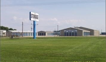 2802 E Route 16, Shelbyville, IL for sale - Primary Photo - Image 1 of 1