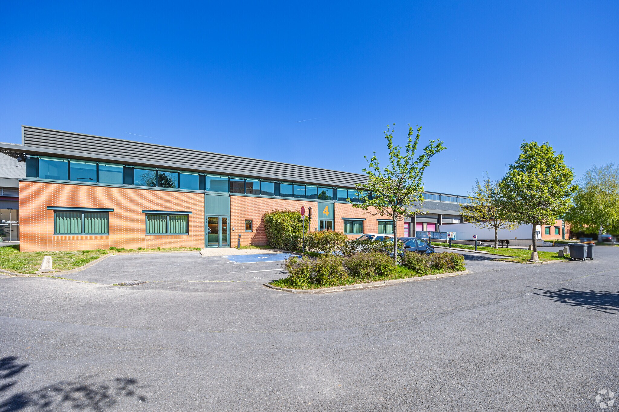 2-4 Rue Charles Christofle, Saint-Denis à louer Photo principale- Image 1 de 6