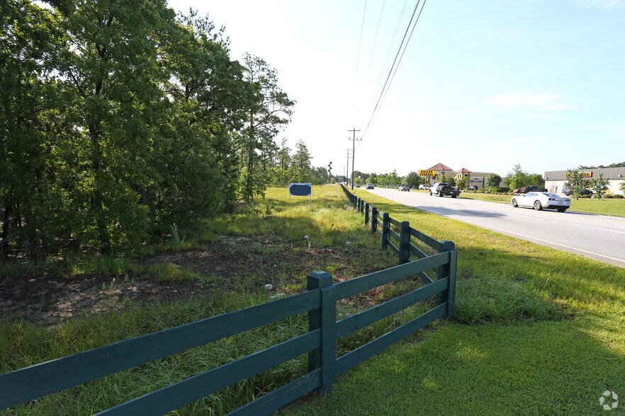 567 Spears Creek Church Rd, Elgin, SC à vendre - Photo du bâtiment - Image 2 de 4