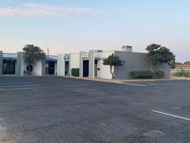 4692 E University Blvd, Odessa, TX for lease - Building Photo - Image 1 of 6