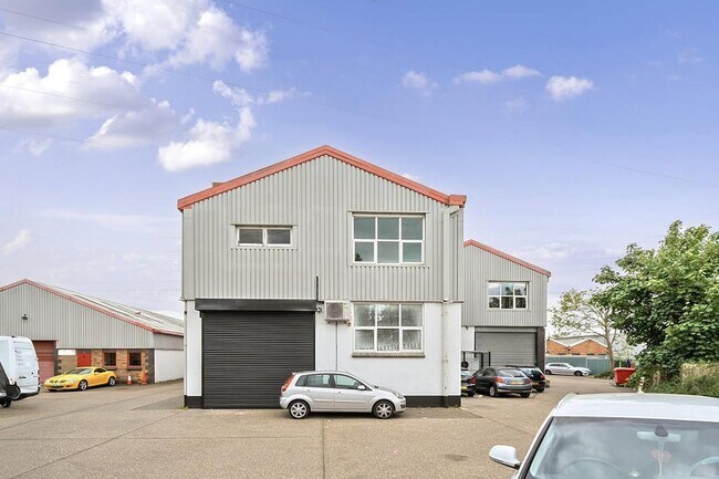 More details for Arundel Rd, Uxbridge - Industrial for Lease
