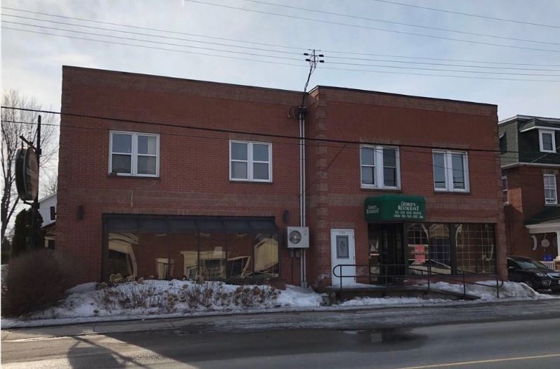 1128 Concession St, Russell, ON for sale - Primary Photo - Image 1 of 1