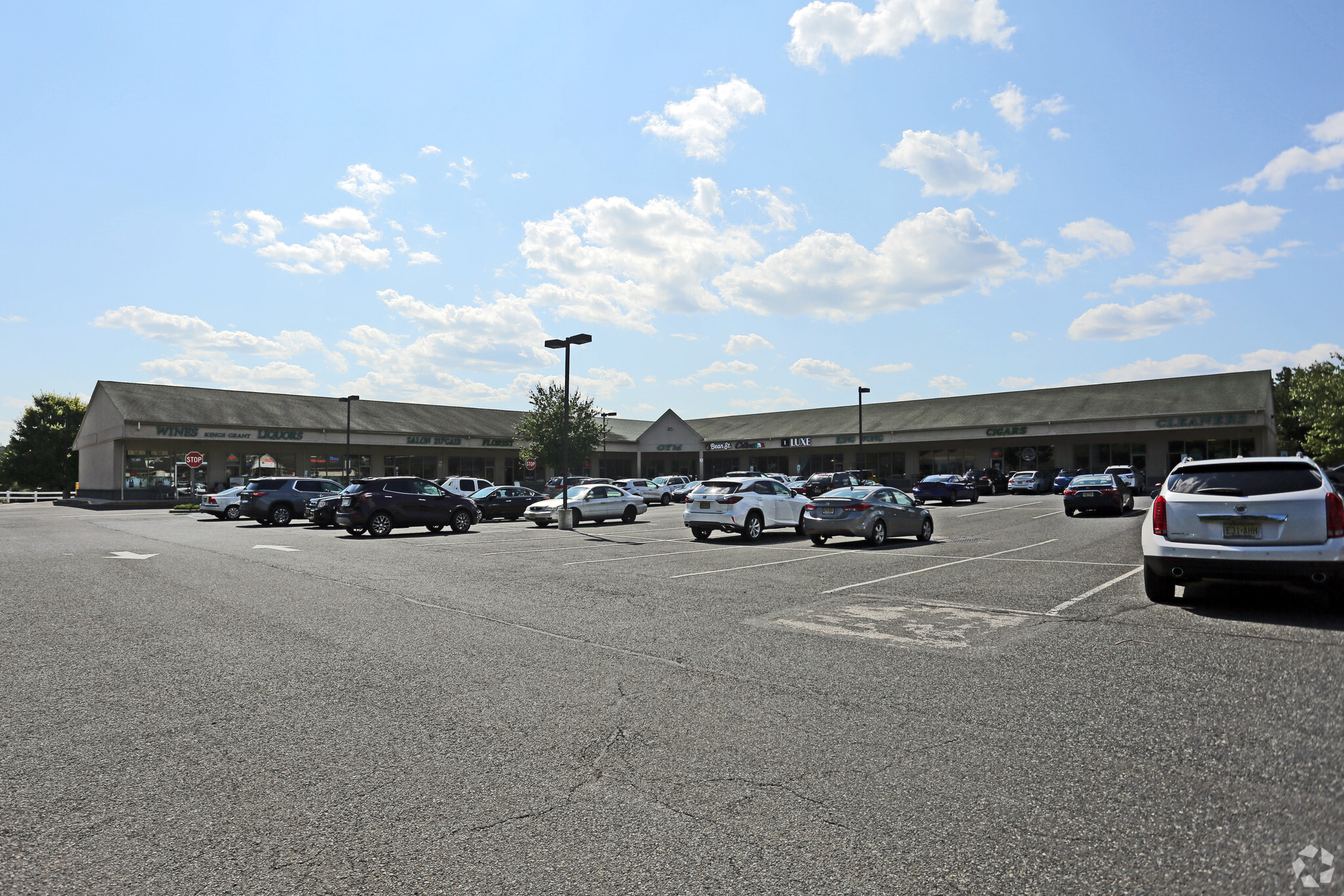 101-137 Merchants Way, Marlton, NJ for lease Building Photo- Image 1 of 2