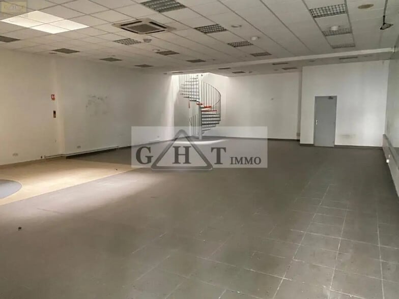 Industriel dans Maisons-Alfort à vendre - Photo intérieure - Image 3 de 5