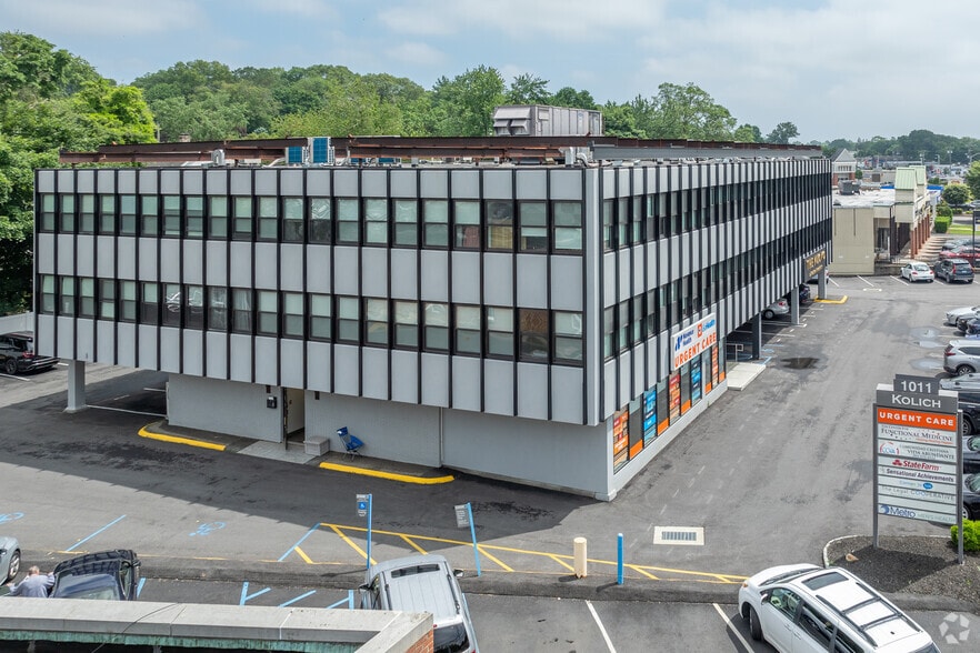 1011 High Ridge Rd, Stamford, CT for lease - Building Photo - Image 2 of 4