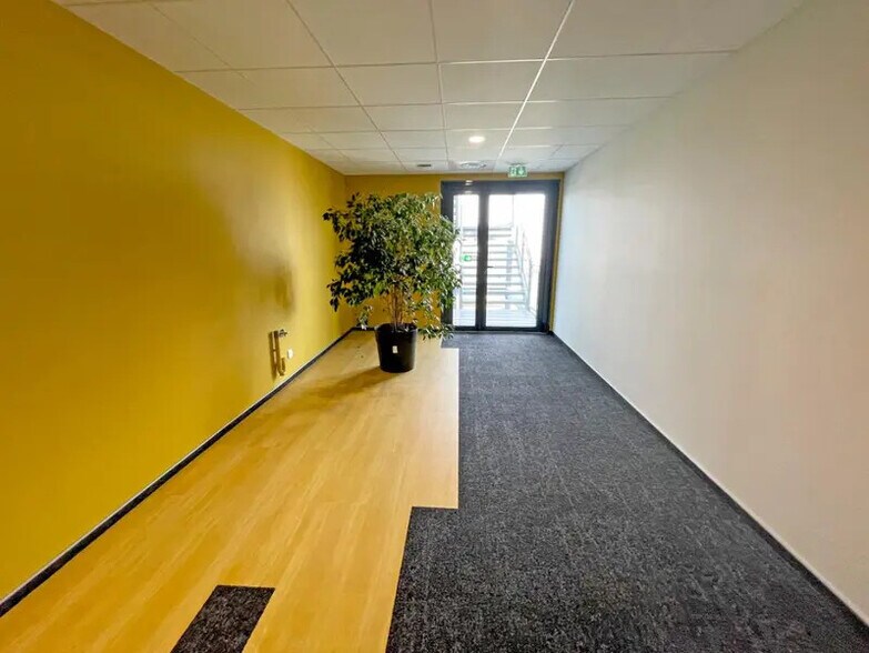 4 Impasse Alice Guy, Toulouse for lease - Lobby - Image 2 of 7