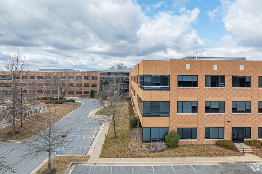 940 Ridgebrook Rd, Sparks, MD for lease - Building Photo - Image 1 of 7