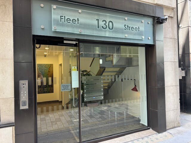 130 Fleet St, Londres à louer - Photo du bâtiment - Image 2 de 26