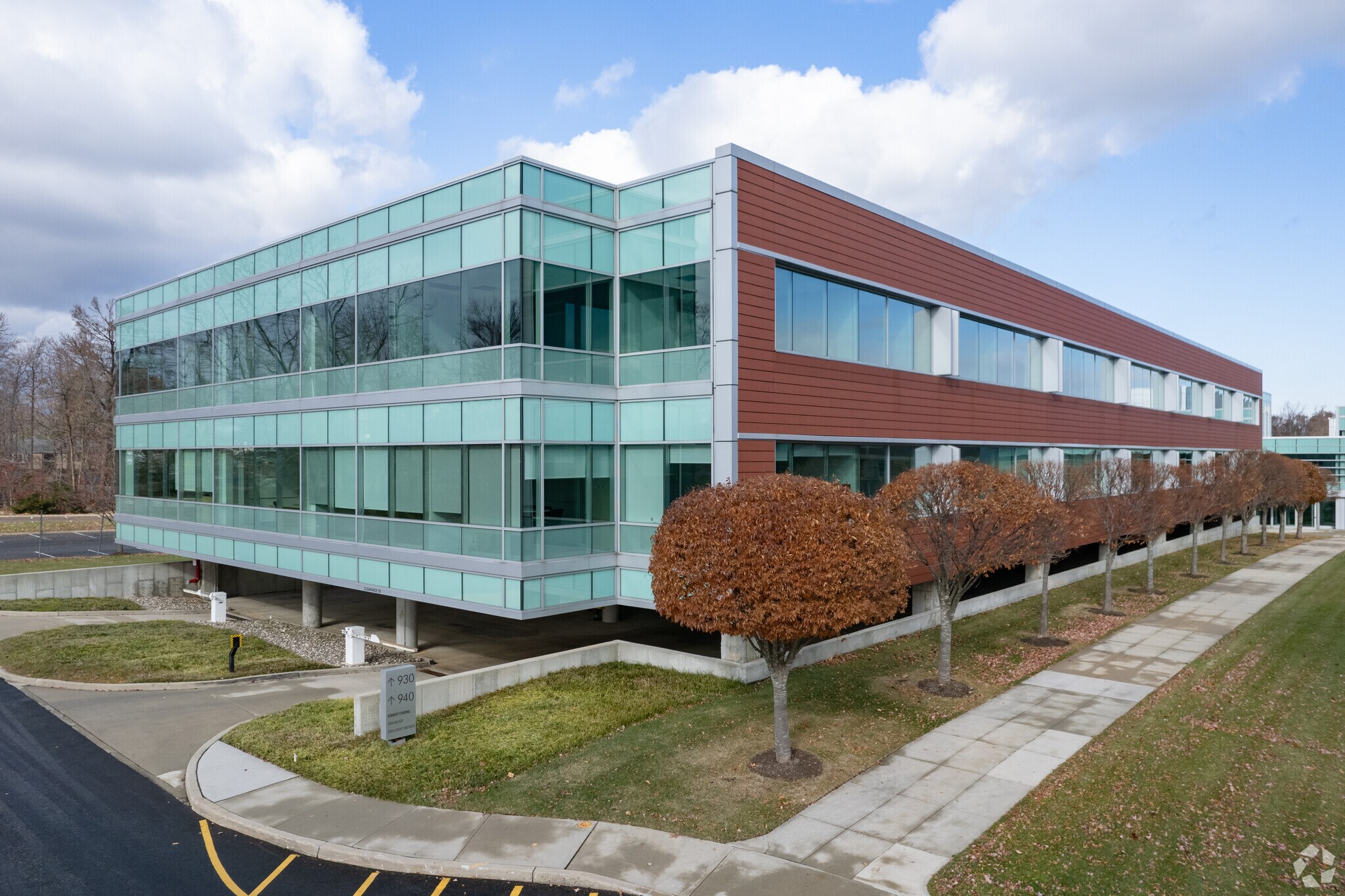 930 Sylvan Ave, Englewood Cliffs, NJ for lease Primary Photo- Image 1 of 9