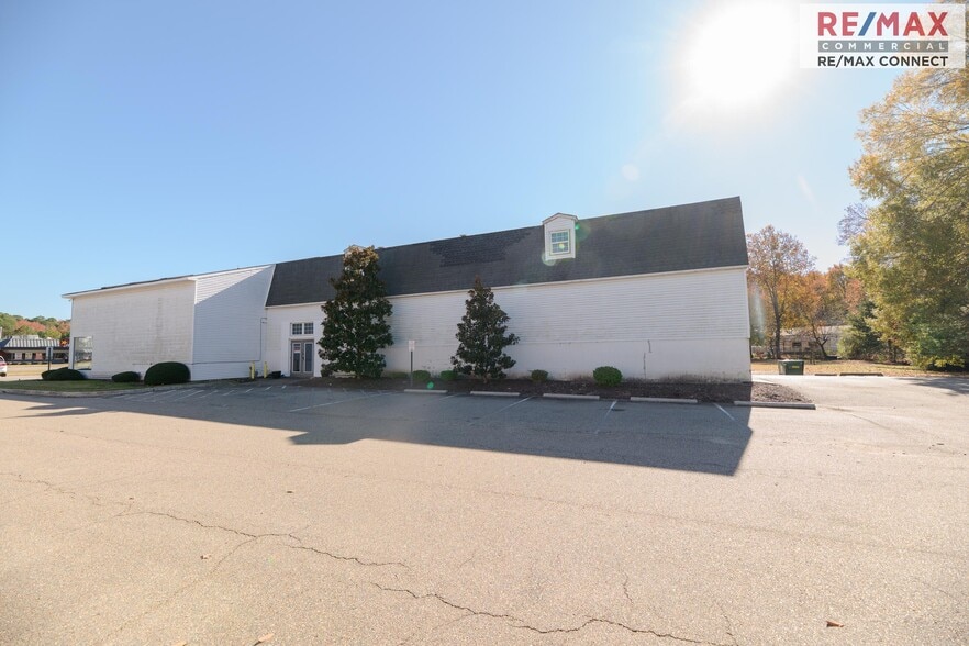 5333 George Washington Mem Hwy, Yorktown, VA for sale - Building Photo - Image 2 of 28