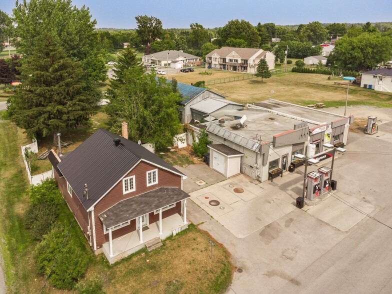 4095 Rue De L'église, Franklin, QC à vendre - Photo du bâtiment - Image 2 de 22