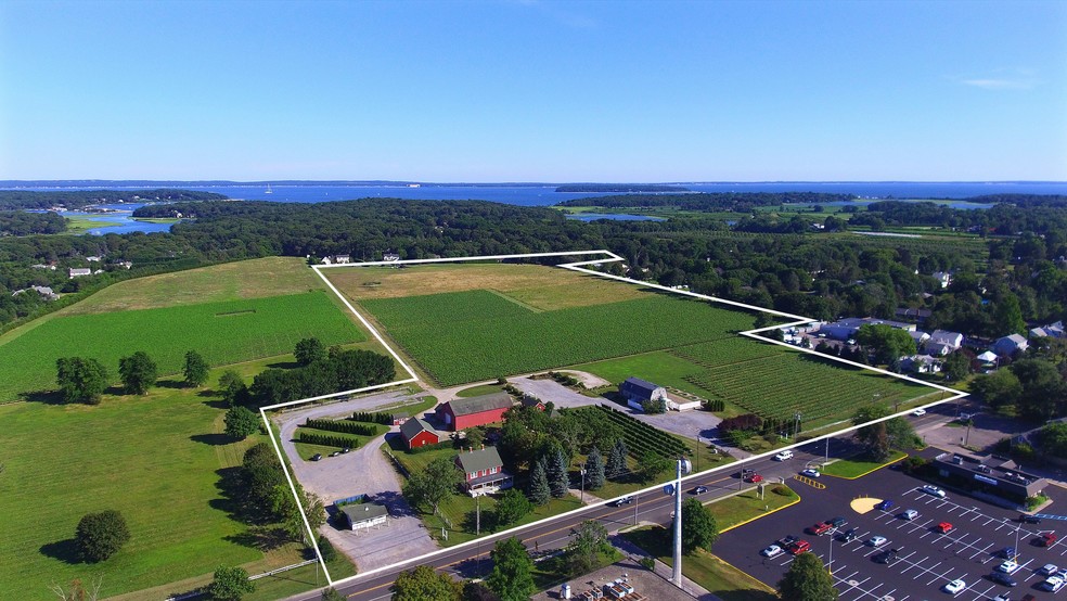 31320 Main Rd, Cutchogue, NY à vendre - Photo du bâtiment - Image 1 de 1