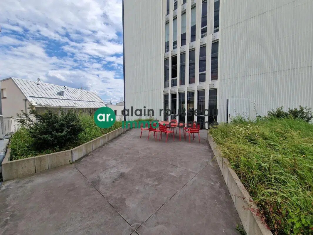 Bureau dans Angers à louer Photo du bâtiment- Image 1 de 5