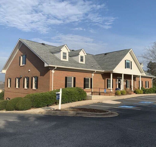 Plus de détails pour 5959 Highway 53 E, Dawsonville, GA - Médical à louer