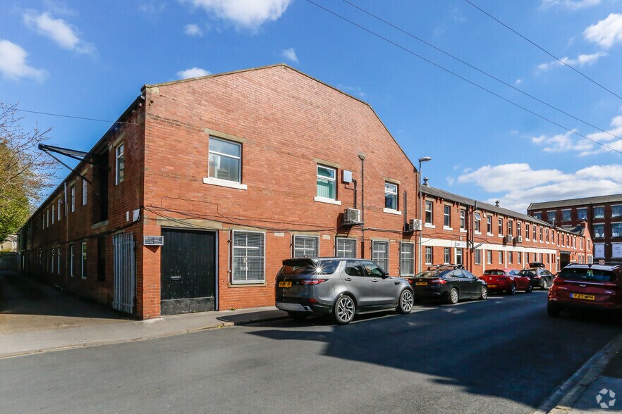 Mill Ln, Leeds à louer - Photo du bâtiment - Image 2 de 7