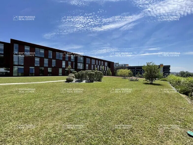 8 Rue De Vidailhan, Balma à louer - Photo du bâtiment - Image 3 de 12