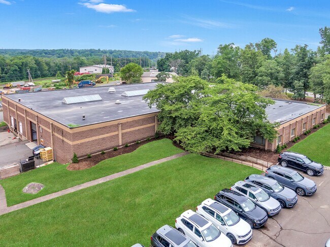 More details for 50 Snake Hill Rd, West Nyack, NY - Industrial for Lease