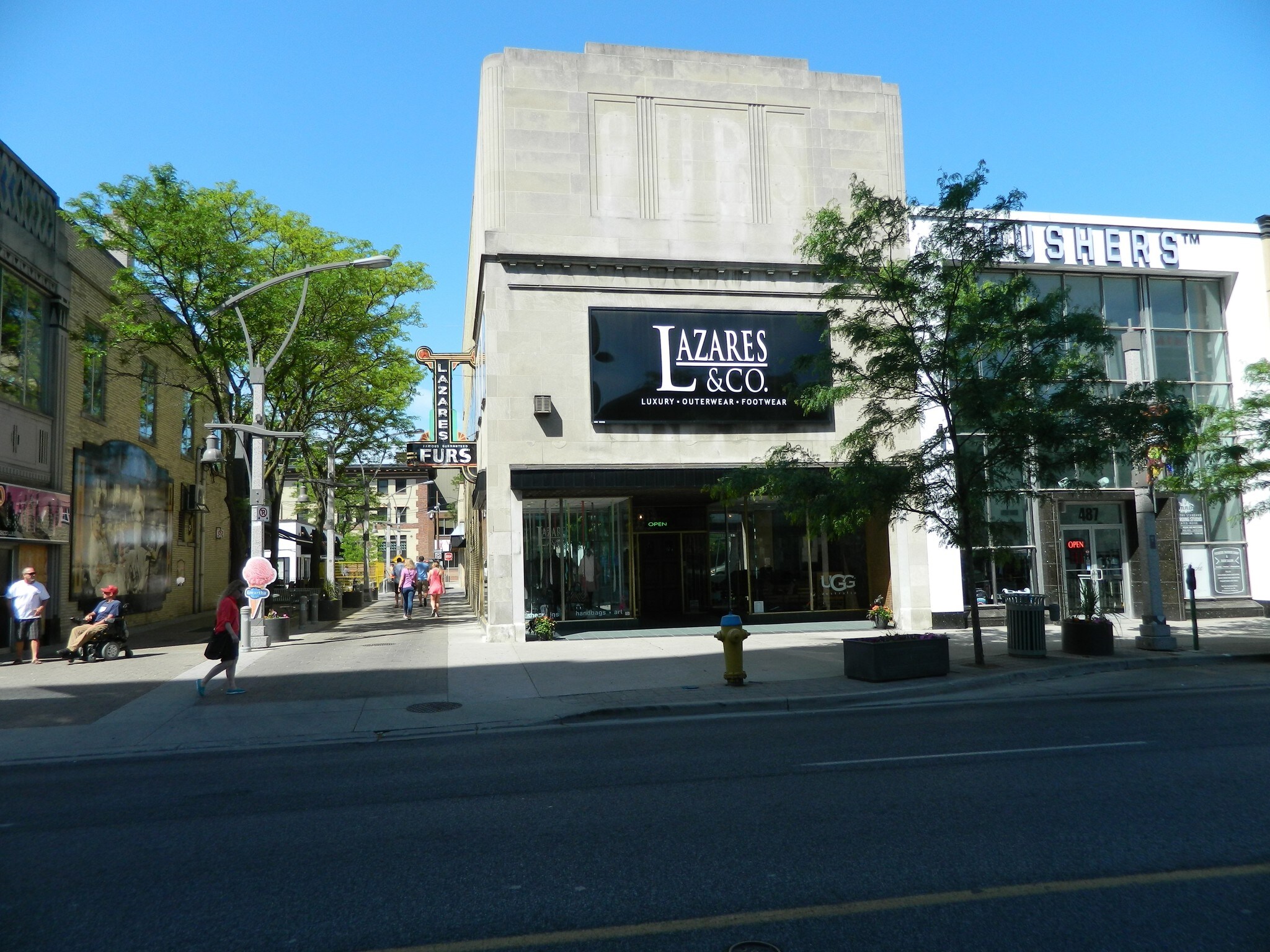 493 Ouellette Ave, Windsor, ON à vendre Photo principale- Image 1 de 1