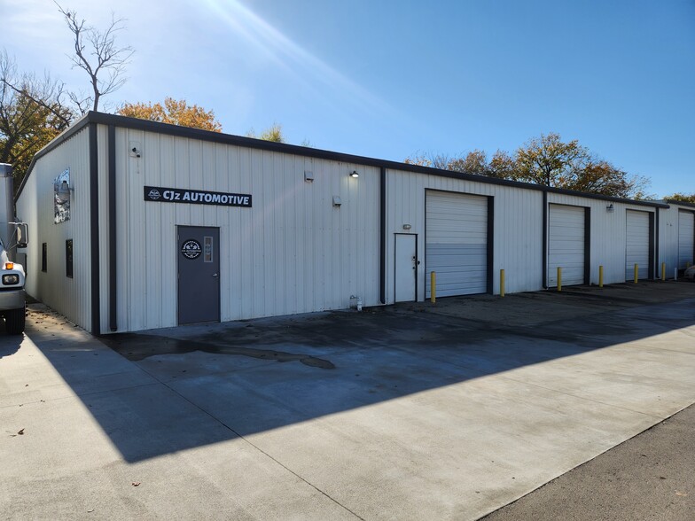 126 N Garnett Rd, Tulsa, OK for lease - Building Photo - Image 2 of 13