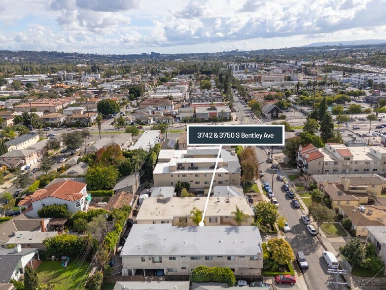 3742-3750 S Bentley Ave, Los Angeles, CA à vendre - Photo du bâtiment - Image 3 de 6