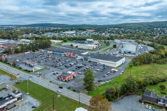 Plus de détails pour 331-389 N Reading Rd, Ephrata, PA - Commerce de détail à louer