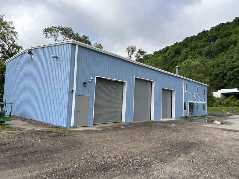 8000 Maccorkle Ave, Charleston, WV for lease - Building Photo - Image 3 of 20