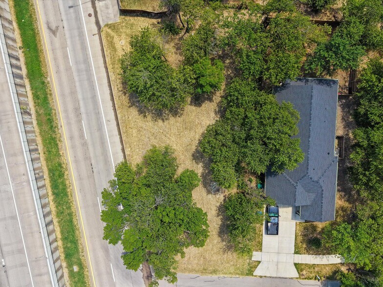 804 Powell ave, Fort Worth, TX à vendre - Photo du bâtiment - Image 3 de 12