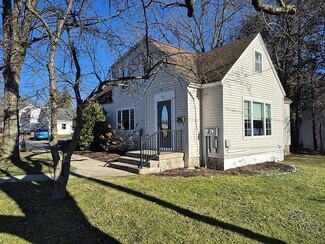 Plus de détails pour 224 S Weaver Ave, Fremont, MI - Bureau à vendre