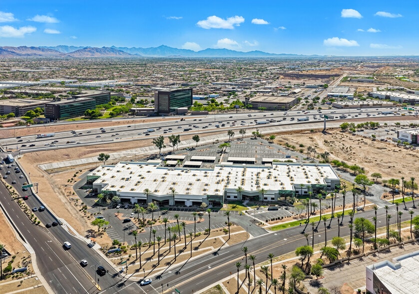 3255 E Elwood St, Phoenix, AZ for lease - Building Photo - Image 3 of 31