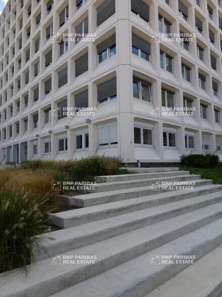 Bureau dans Nantes à louer - Photo du bâtiment - Image 1 de 11