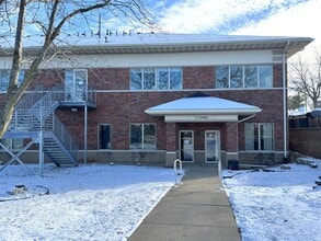 2501 Westown Pky, West Des Moines, IA for lease Building Photo- Image 1 of 13
