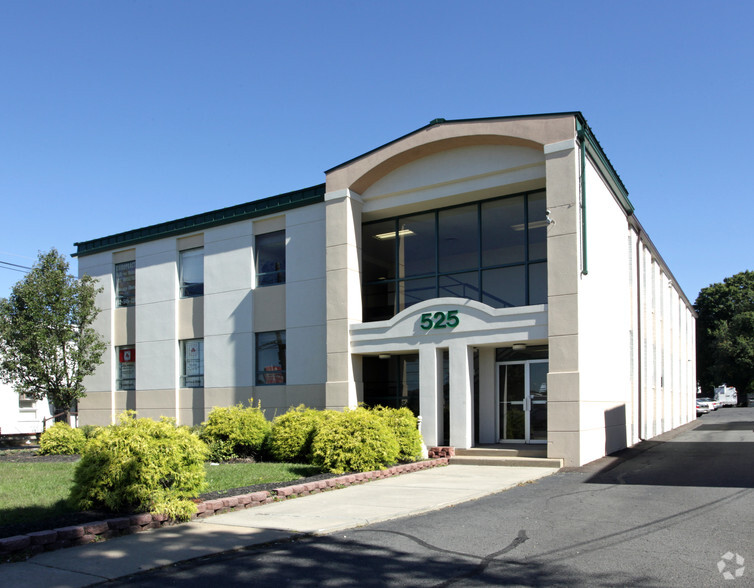 525 Milltown Rd, North Brunswick, NJ for lease - Building Photo - Image 1 of 4