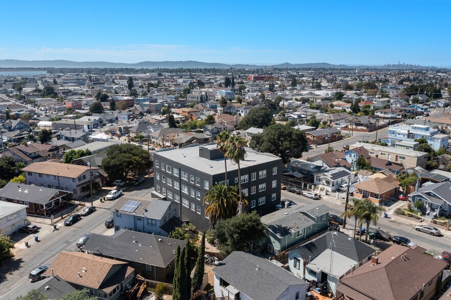 2100 51st Ave, Oakland, CA for sale - Building Photo - Image 2 of 46