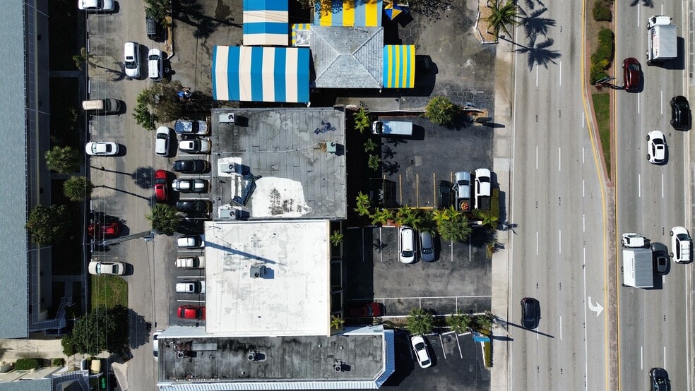 1730 E Commercial Blvd, Fort Lauderdale, FL for lease - Building Photo - Image 3 of 53