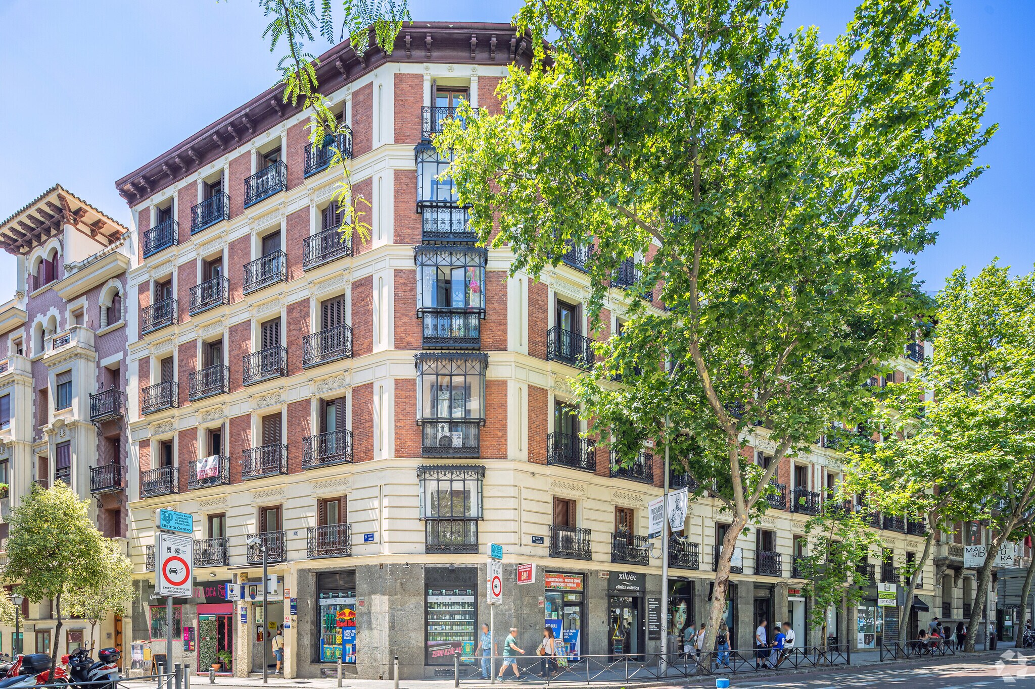 Calle de Sagasta, 8, Madrid, Madrid for lease Building Photo- Image 1 of 3