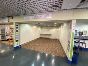 Broadway, London for lease Interior Photo- Image 1 of 8