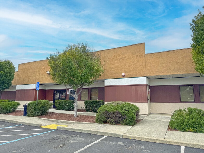 125 Corporate Pl, Vallejo, CA for lease - Building Photo - Image 3 of 6