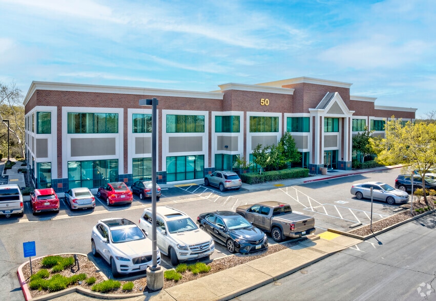 50 Iron Point Cir, Folsom, CA for lease - Building Photo - Image 1 of 8