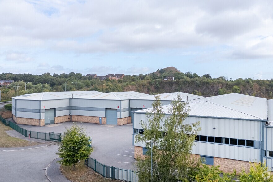 Ballin Rd, Nuneaton à vendre - Photo du bâtiment - Image 2 de 40