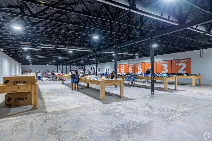 1520 S Suncoast Blvd, Homosassa, FL à vendre - Photo intérieure - Image 3 de 9