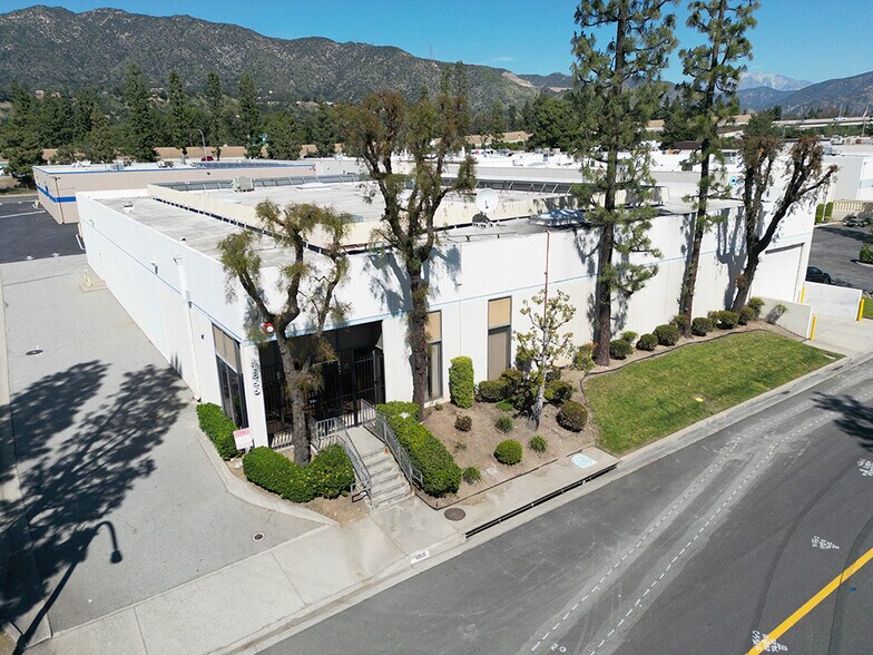 1855 Business Center Dr, Duarte, CA à louer - Photo du bâtiment - Image 2 de 7
