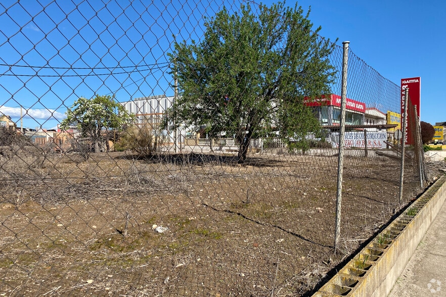 Carretera Fontanar, 7, Guadalajara, Guadalajara à vendre - Photo du bâtiment - Image 2 de 2