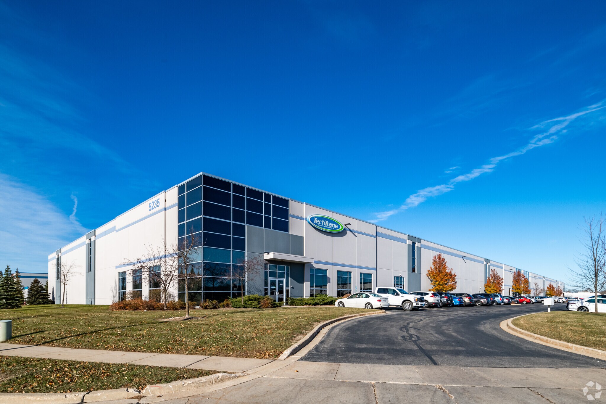 5235-5325 International Dr, Cudahy, WI for lease Building Photo- Image 1 of 7