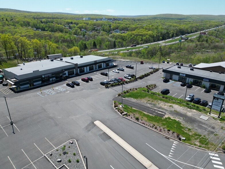 1325 Highway 315 Blvd, Wilkes-Barre, PA for lease - Building Photo - Image 2 of 18