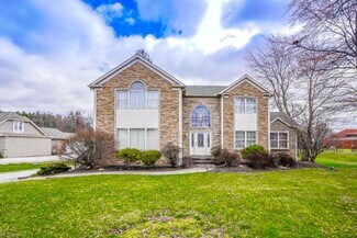 Plus de détails pour 11316 Cleveland Ave NW, Uniontown, OH - Bureau à vendre