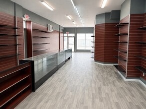 1027 W Broad St, Bethlehem, PA for lease Interior Photo- Image 2 of 5