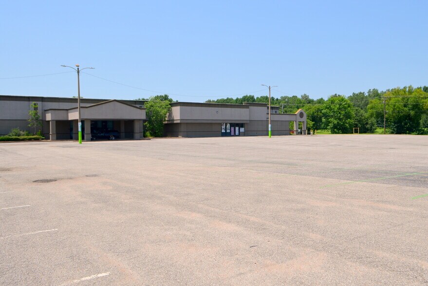 2010 Stateline Rd W, Southaven, MS à louer - Photo du bâtiment - Image 2 de 20