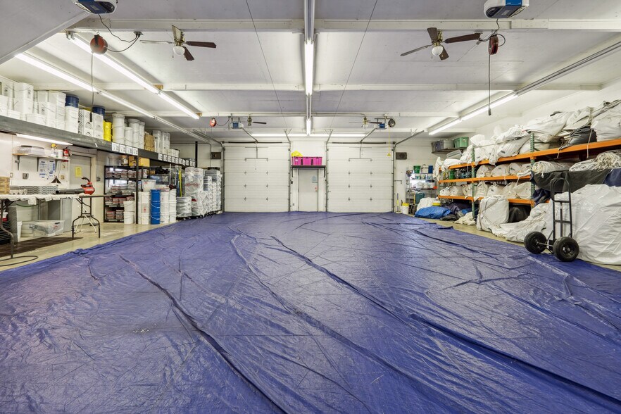 79 Sweebee Ln, Columbia Falls, MT à vendre - Photo du bâtiment - Image 2 de 27